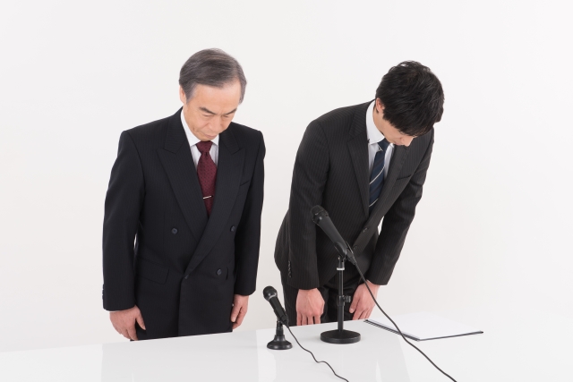 店主必見!スタッフによる「不適切投稿」を未然に防ぐ方法とは?